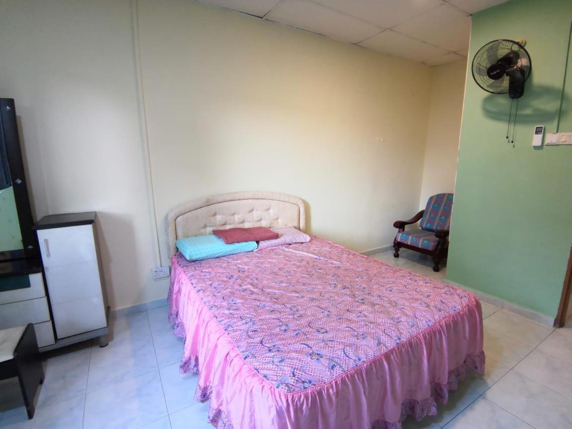Cosy Homestay אולו טיראם מראה חיצוני תמונה